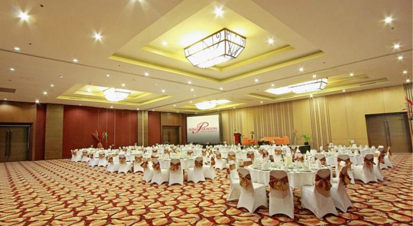 Apartemen 1 Bedroom Solo Paragon Surakarta Luaran gambar